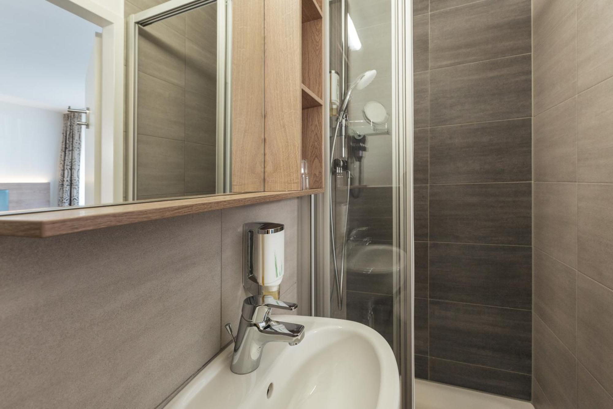 Garner Hotel Hamburg Nord By Ihg Bagian luar foto