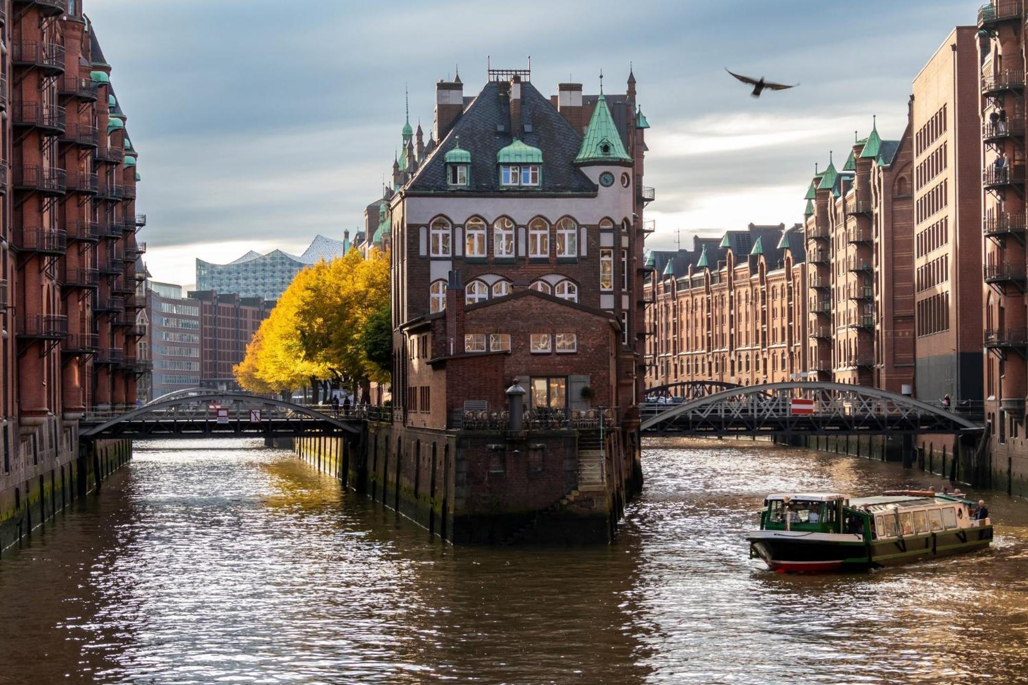 Garner Hotel Hamburg Nord By Ihg Bagian luar foto